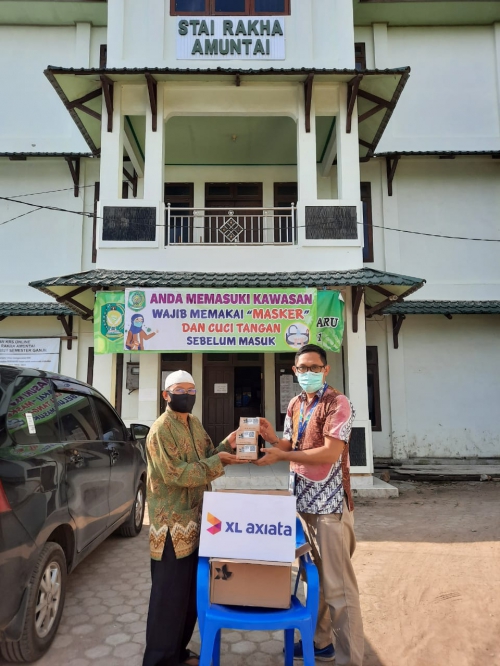 Penyerahan Bantuan Paket Internet Belajar Daring Gratis Oleh XL Axiata Kerjasama Dengan Kementerian Agama